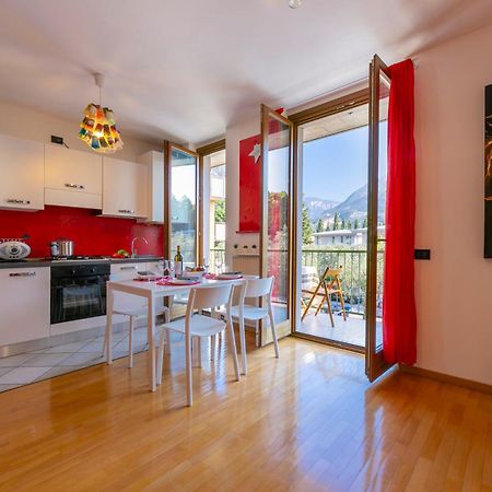 Claz House - Happy Rentals Riva del Garda Buitenkant foto